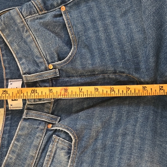 Paige Sasha 32 Wide Cuff Ladies High Rise 23 Medium Wash EUC - Picture 12 of 14